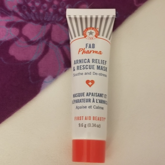 Brand New no Tags IPSY bag with 3 items! - Picture 3 of 7